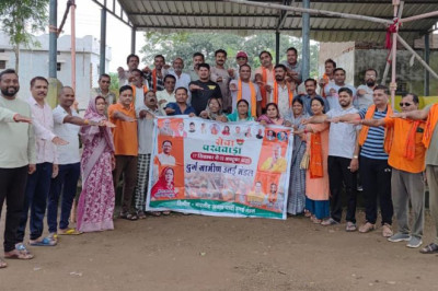 भारतीय जनता पार्टी उतई मंडल के कार्यकर्ताओं ने ग्राम करगाडीह में चलाया स्वच्छता अभियान सैकड़ों कि संख्या में शामिल हुए कार्यकर्त्ता...
