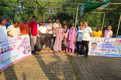पर्यावरण संरक्षण के लिए पुष्पवाटिका, चौपाटी में चला स्वच्छता अभियान, महापौर ने दिलाई शपथ...