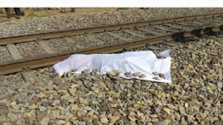 भिलाई के रेलवे ट्रैक के पास मिला शव : मृतक की पहचान अब तक नहीं हुई हैं...