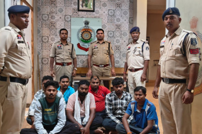 अड्डेबाजी करने वालों के विरूद्ध दबिश देकर की गई कार्यवाही...