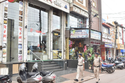 दीपावली त्यौहार, सुरक्षा व्यवस्था को लेकर वरिष्ठ पुलिस अधीक्षक, दुर्ग व्दारा ली गई राजपत्रित अधिकारियों की बैठक....