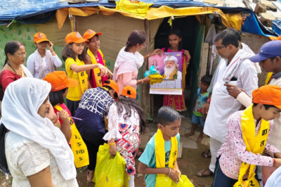 दीवाली के पहले 675 गरीब परिवारों में छायी खुशियां, मिली जीवनोपयोगी सामग्री...