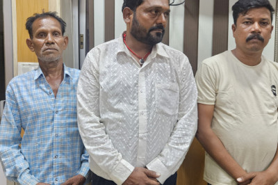 लाखों की जमीन की धोखाधड़ी करने वाले 3 आरोपी गिरफ्तार....