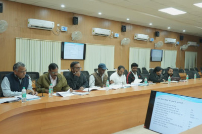 कलेक्टर ने जल जीवन मिशन की ली समीक्षा बैठक...