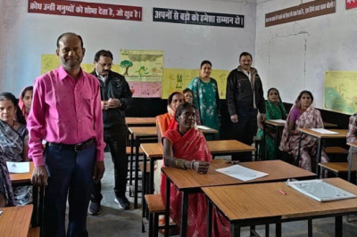 जिले में बुनियादी साक्षरता एवं संख्यात्मक ज्ञान मूल्यांकन परीक्षा संपन्न...