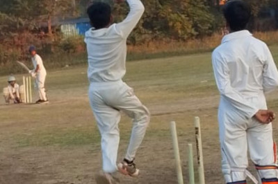 कमल कॉलेज राजनांदगांव में रैनी लीक का पांच टेस्ट की सीरिज में चौथा टेस्ट मैच संपन्न हुआ...