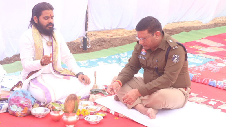 विजय अग्रवाल (भा.पु.से.) वरिष्ठ पुलिस अधीक्षक दुर्ग की उपस्थिति में हुआ उद्घाटन...