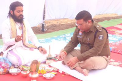 विजय अग्रवाल (भा.पु.से.) वरिष्ठ पुलिस अधीक्षक दुर्ग की उपस्थिति में हुआ उद्घाटन...