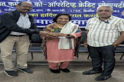 इस्पात कर्मचारी को-ऑपरेटिव क्रेडिट सोसाइटी लिमिटेड सेक्टर-6 ने नवम्बर माह में बीएसपी से रिटायर कर्मियों को दी विदाई...