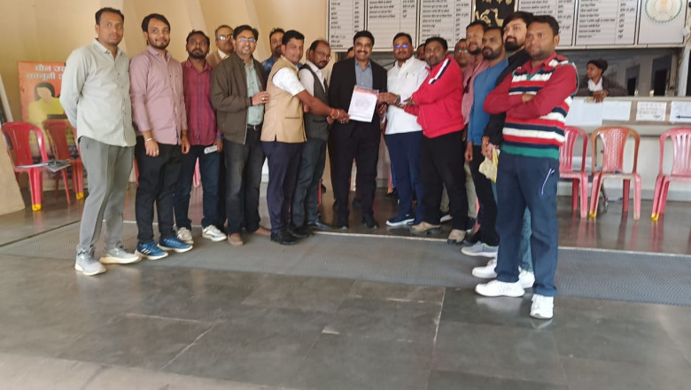 छत्तीसगढ़ कर्मचारी अधिकारी फेडरेशन के तीन दिवसीय हड़ताल के अंतिम दिवस पर स्वामी आत्मानंद संविदा शिक्षक एवं कर्मचारी संघ का राज्यव्यापी समर्थन*
