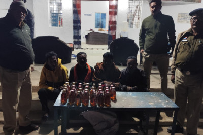 तीन अलग-अलग स्थानों पर पुलिस व्दारा दबिश देकर अवैध शराब किया गया जप्त....