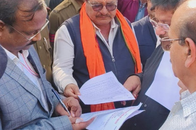 दुर्ग भिलाई चरोदा रिसाली नगर निगम द्वारा संयुक्त रूप से मुख्यमंत्री के नाम कलेक्टर को ज्ञापन सौंपा गया...