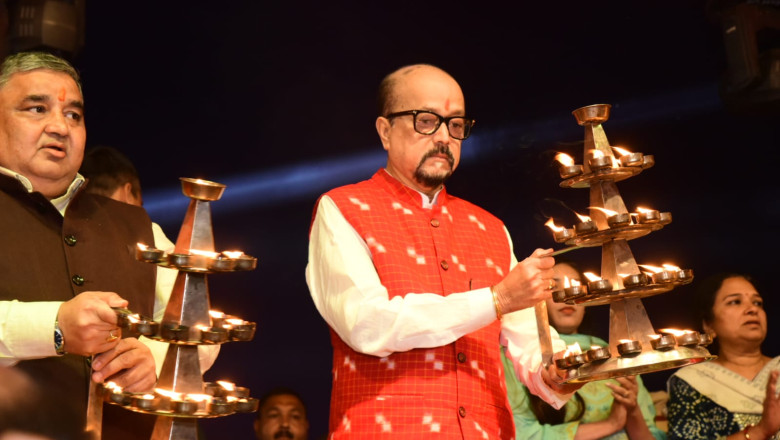 ’राज्यपाल रमेन डेका ने की महानदी की महाआरती, राजिम कुंभ कल्प मेला 2026 का भव्य शुभारंभ’