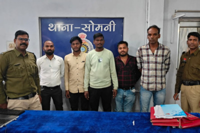 एक सप्ताह में मनगटा क्षेत्र में पुलिस की दूसरी बड़ी कार्रवाई — राजनांदगांव पुलिस ने ‘ज़ीरो टॉलरेंस’ नीति के तहत असामाजिक तत्वों पर फिर किया करारा प्रहार...