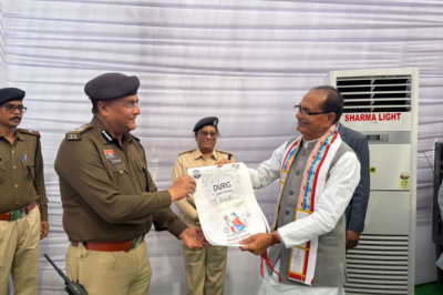 कुम्हारी में आयोजित किसान सम्मेलन में यातायात पुलिस द्वारा यातायात जागरूकता प्रदर्शनी का आयोजन