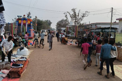 मड़ई मेला, बाजार एवं भीड़-भाड़ वाले क्षेत्रों में असामाजिक तत्वों पर कड़ी कार्यवाही....