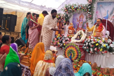 सद कार्य करना नहीं चाहते और लोग  फल की इच्छा रखते हैं -आचार्य नरेंद्र नयन शास्त्री...
