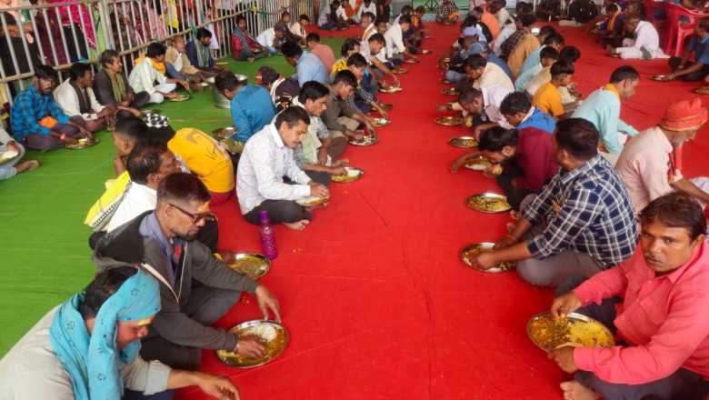 राजिम कुंभ मेला में राजिम भक्तिन माता भोग भंडारा, हजारों श्रद्धालुओं ने ग्रहण किया प्रसाद