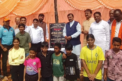 सेक्टर 9 हॉस्पिटल मैदान में विजय बघेल सांसद लोकसभा क्षेत्र दुर्ग के सौजन्य से महिला चेंजिंग रूम निर्माण हेतु ₹5 लाख की राशि सांसद निधि से प्रदान की गई....