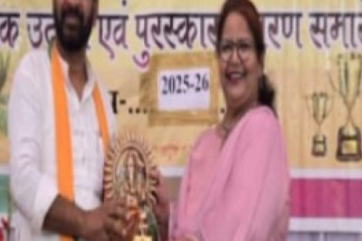 शासकीय नवीन महाविद्यालय बोरी में वार्षिक स्नेह सम्मेलन एवं पुरस्कार वितरण संपन्न