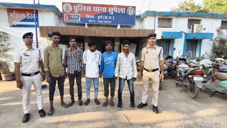 होली पर्व के मद्देनजर दुर्ग पुलिस की सख्त कार्यवाही – 28 असामाजिक तत्वों पर प्रतिबंधात्मक कार्रवाई