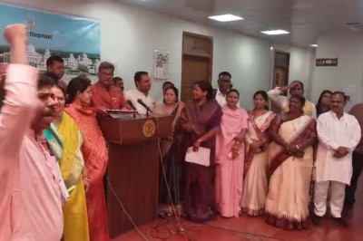 धान को चूहों से नुकसान का मुद्दा गरमाया: स्थगन प्रस्ताव खारिज होने पर विपक्ष गर्भगृह में उतरा