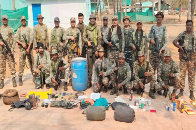 नक्सल विरोधी अभियान में बड़ी सफलता: 18 किलो अमोनियम नाइट्रेट सहित नक्सली सामग्री बरामद