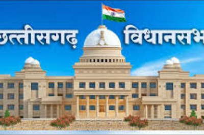 प्रश्नकाल में गूंजा सम्मान राशि का मुद्दा: विधायक रामकुमार टोप्पो ने उठाई पदक विजेता पुलिसकर्मियों की मांग