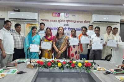दीनदयाल उपाध्याय भूमिहीन कृषि मजदूर कल्याण योजना से जिले के पात्र हितग्राही हुए लाभान्वित.....
