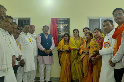 कर्मा महोत्सव एवं प्रतिभा सम्मान समारोह का एवं प्रथम तल का लोकार्पण सांसद विजय बघेल ने फीता काटकर किया संरचना मद के अंतर्गत 10 लाख रुपए लगात का किया...!