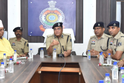 सेवानिवृत्त पुलिस अधिकारियों/कर्मचारियों के साथ संवाद बैठक आयोजित, अनुभव साझा कर पुलिसिंग सुधार एवं छवि निर्माण पर जोर....