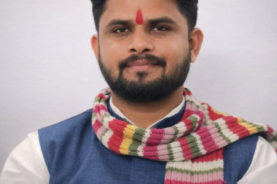 भीषण गर्मी को देखते हुए आंगनबाड़ी केंद्रों में भी तत्काल ग्रीष्मकालीन अवकाश लागू किया जाए — ऋषि शास्त्री.....