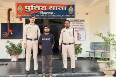 डीजे में डांस करने के दौरान धक्का-मुक्की को लेकर हुआ विवाद, धारदार हथियार से किया वार*