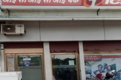 बिलासपुर ICICI बैंक घोटाला: डिप्टी ब्रांच मैनेजर ने पति संग 1.38 करोड़ की ठगी, FD और गोल्ड लोन के गहने लेकर फरार