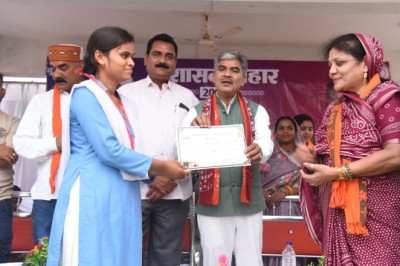 सुशासन तिहार 2026: चीचा शिविर में 578 आवेदन प्राप्त, 300 का मौके पर हुआ निराकरण