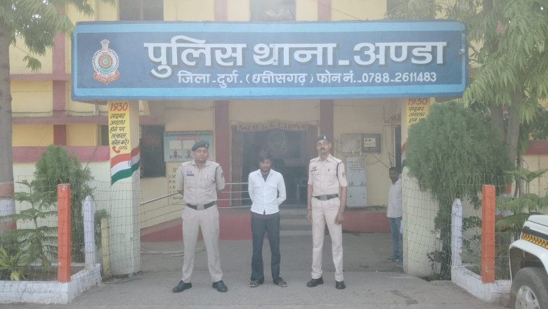 आरोपी के कब्जे से 31 पौवा देशी मसाला शराब कुल 5.58 बल्क लीटर बरामद किया गया