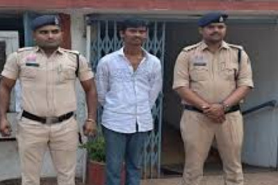 माया नगर में खूनी विवाद: छोटे भाई ने बड़े भाई के सिर पर फावड़ा मारा, मौत