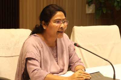 बालोद में राजस्व प्रकरणों के त्वरित निराकरण पर कलेक्टर का जोर, अधिकारियों को दिए सख्त निर्देश