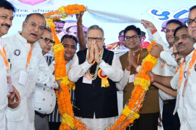 राजनांदगांव को स्टेट कैपिटल रीजन में शामिल करना बड़ी उपलब्धि: व्यापारी सम्मेलन में डॉ. रमन सिंह