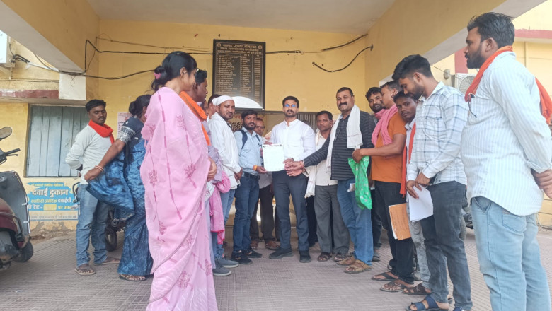 सुशासन त्यौहार में सरपंच पर चाकू से हमला, डोंगरगढ़ सरपंच संघ ने निष्पक्ष जांच की उठाई मांग
