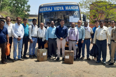राजनांदगांव में मतदान दलों की रवानगी, 1 जून को होगा नगरीय निकाय और पंचायत उपचुनाव