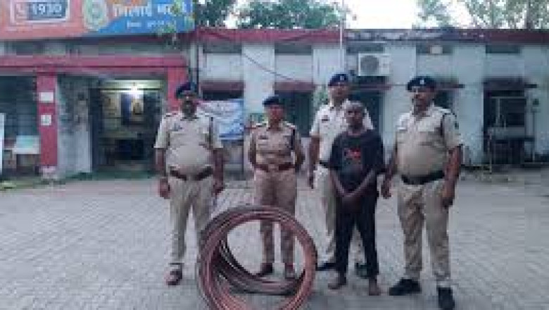 BSP परिसर से कॉपर तार पार करने की फिराक में थे आरोपी, CISF-पुलिस ने दबोचा