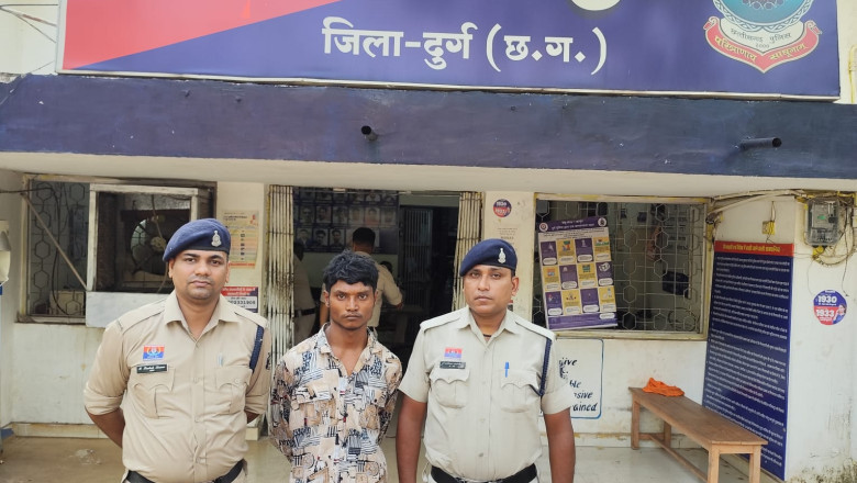 बी.एस. इंटरप्राईजेस कंपनी में घुसकर वेल्डिंग केबल, वेल्डिंग लीड एवं कंट्रोल पैनल चोरी करने वाले आरोपी को गिरफ्तार किया गया...