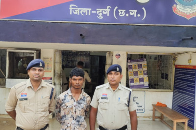 बी.एस. इंटरप्राईजेस कंपनी में घुसकर वेल्डिंग केबल, वेल्डिंग लीड एवं कंट्रोल पैनल चोरी करने वाले आरोपी को गिरफ्तार किया गया...