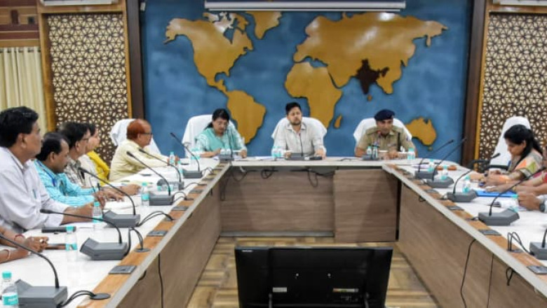 नीट-2026 परीक्षा की तैयारियों को लेकर कलेक्टर ने ली बैठक, दिए आवश्यक दिशा-निर्देश
