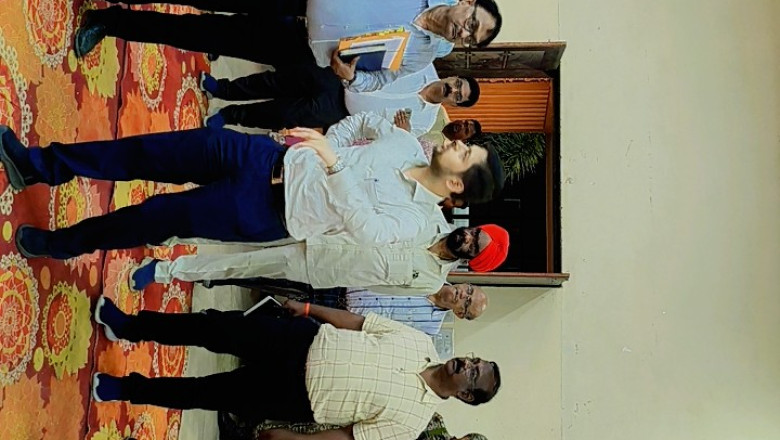 योग दिवस की तैयारियों का कलेक्टर ने लिया जायजा, बारिश को लेकर वैकल्पिक व्यवस्था के निर्देश
