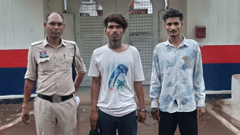 धमधा नाका मंडी क्षेत्र में धारदार हथियार लहराकर आम लोगों को भयभीत करने वाले दो आरोपी गिरफ्तार