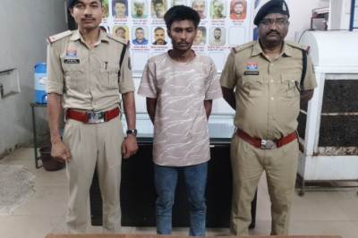 सुपेला पुलिस के हत्थे चढ़ा निगरानी बदमाश 'बिल्ला', धारदार चापड़ के साथ गिरफ्तार