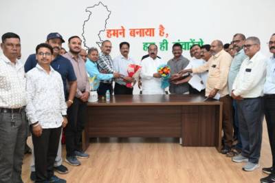 निकाय कर्मचारियों की 15 सूत्रीय मांगों पर डिप्टी CM अरुण साव गंभीर, सचिव-संचालक को दिए तत्काल कार्रवाई के निर्देश