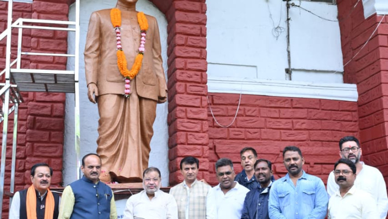 डॉ. श्यामा प्रसाद मुखर्जी जयंती पर रायपुर में श्रद्धांजलि, विधायक सुनील सोनी समेत जनप्रतिनिधियों ने किया नमन